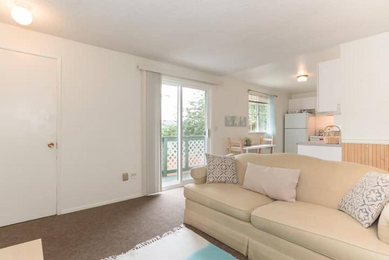 Unique, Convenient, Centrally Located Apartment 肯特 外观 照片