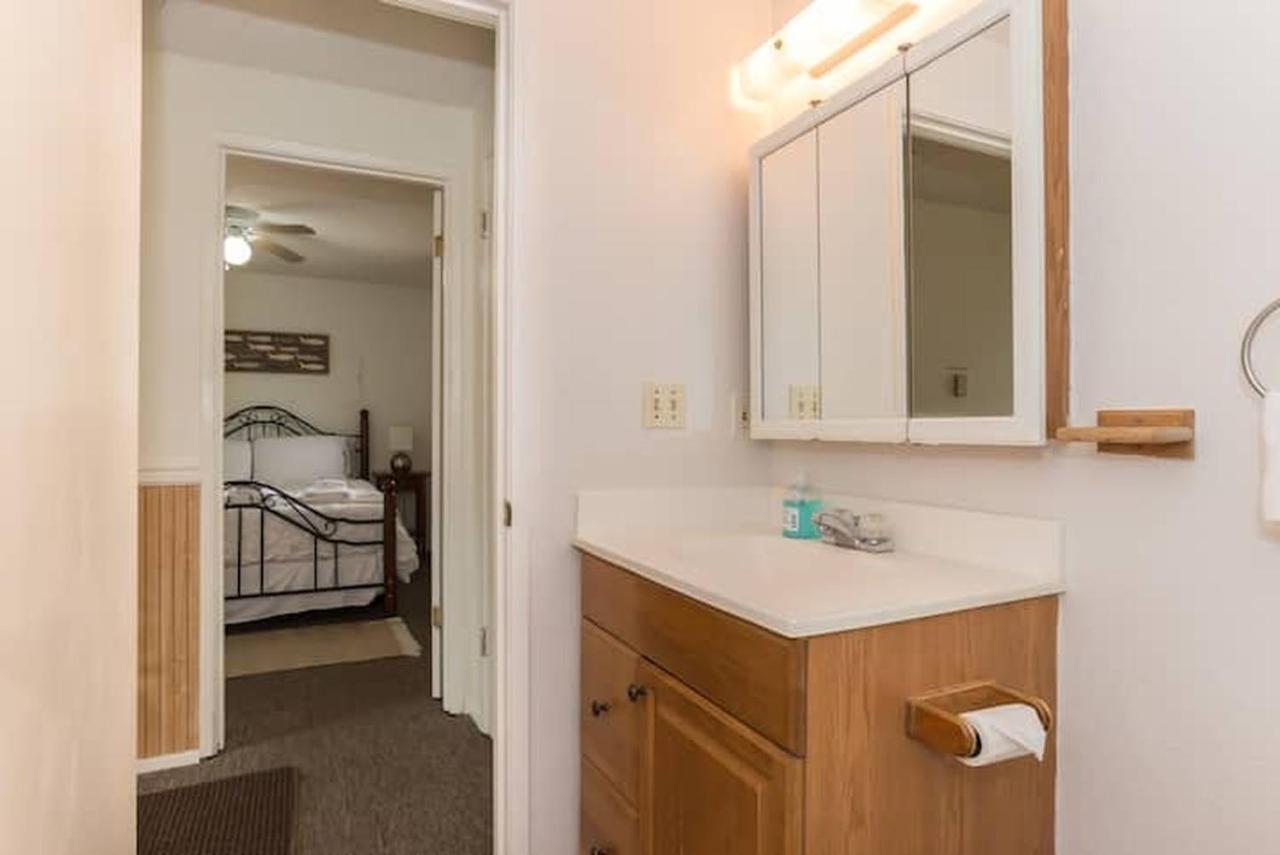 Unique, Convenient, Centrally Located Apartment 肯特 外观 照片